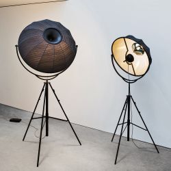 Fortuny Lampada da terra con paralume orientabile di Pallucco