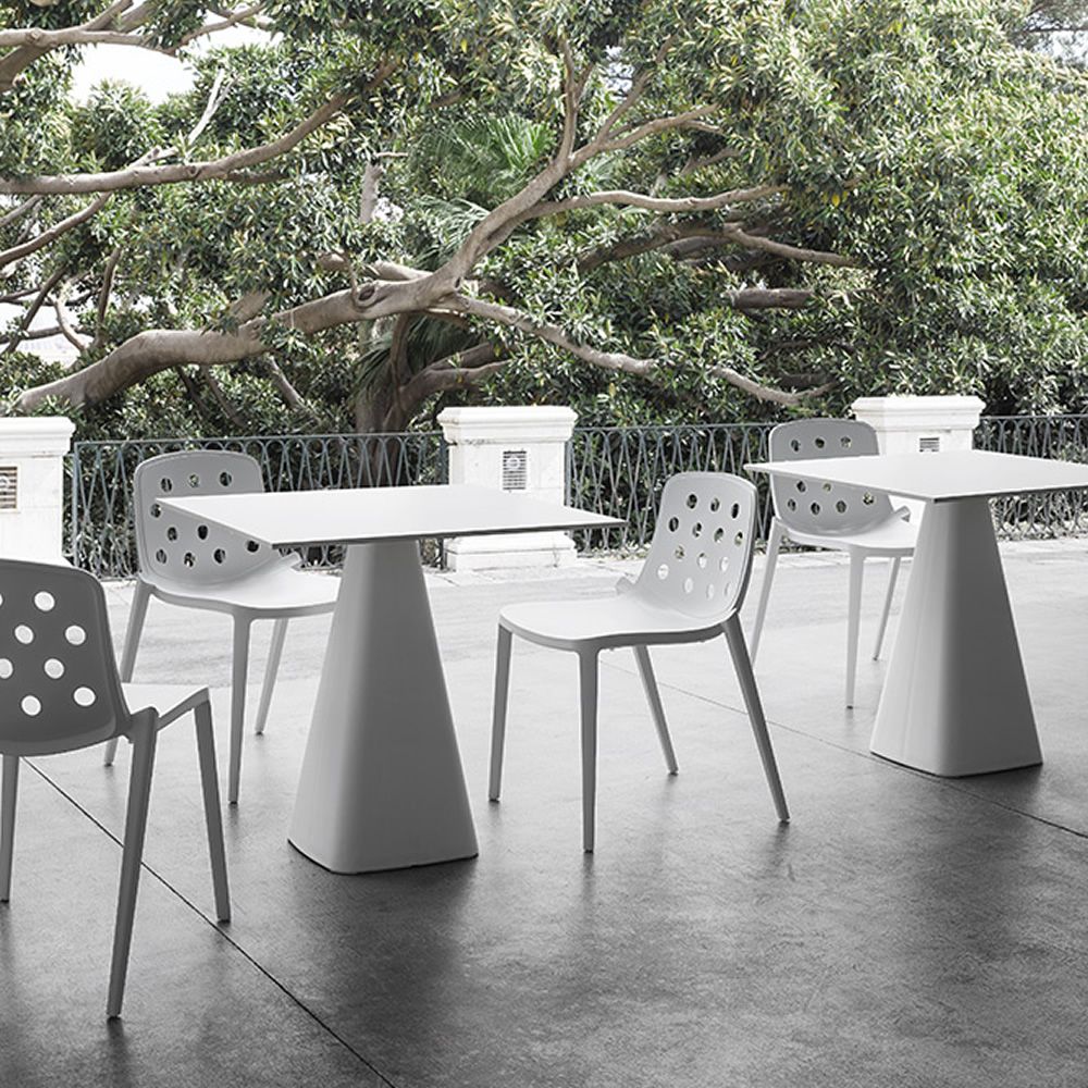 Mug pour Bars et Restaurants Table design de bar et restaurant, en